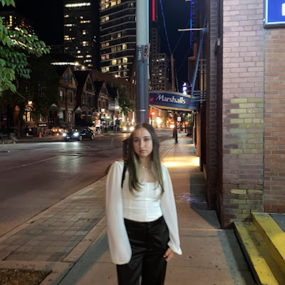 Meet your Posher, Marjan - Picture 1 of 1